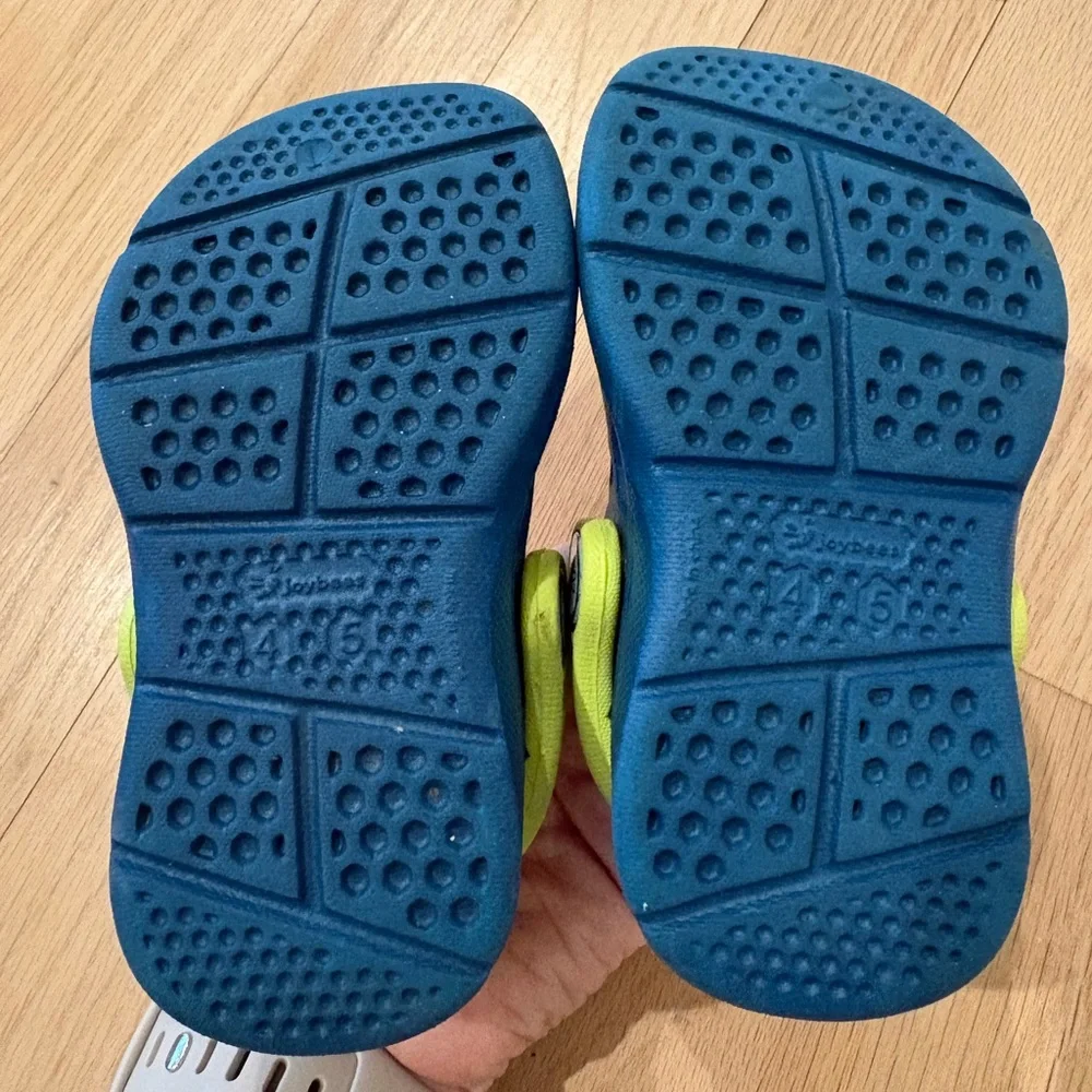 Joybees baby shoes